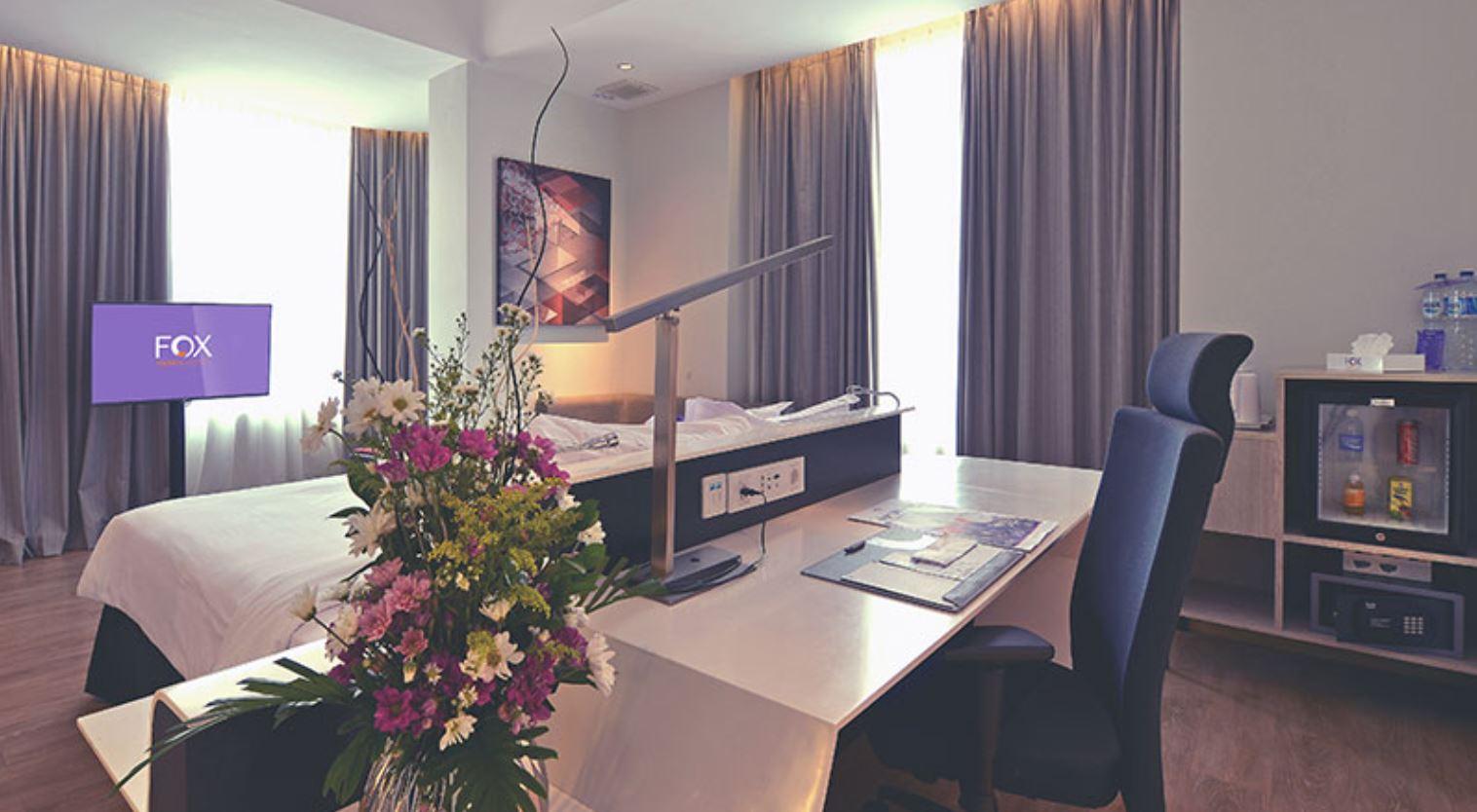 Fox Hotel Пеканбару Екстериор снимка
