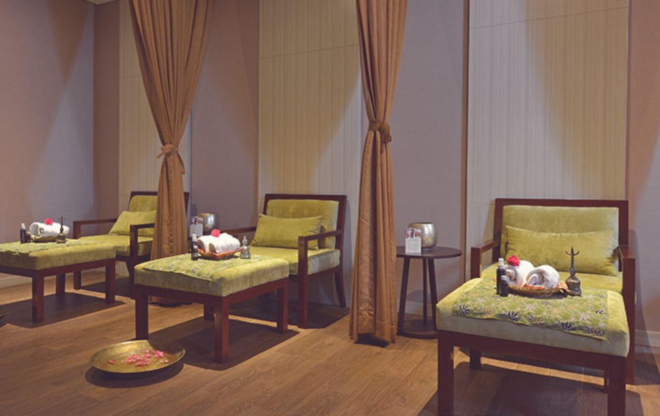 Fox Hotel Пеканбару Екстериор снимка