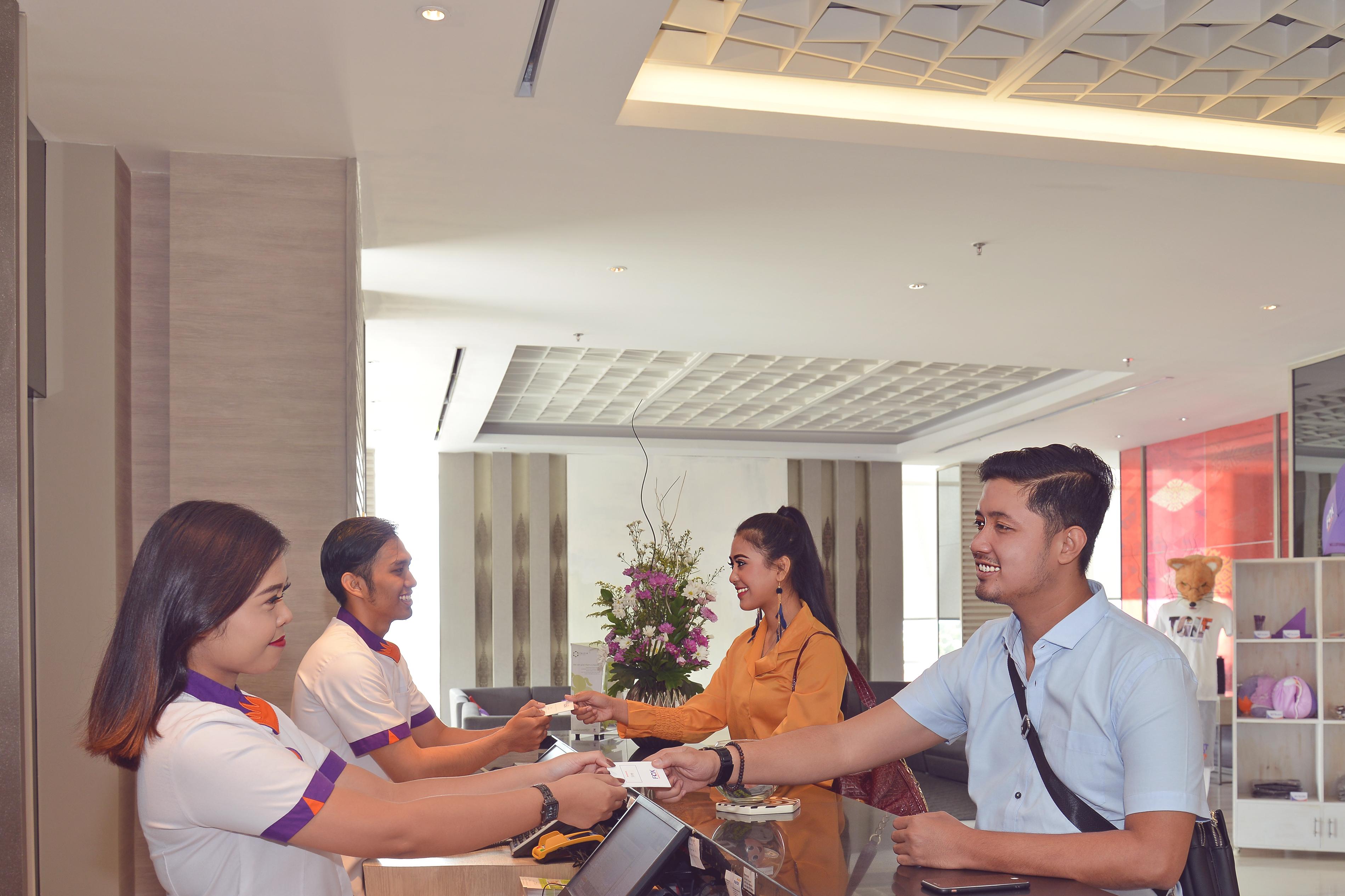 Fox Hotel Пеканбару Екстериор снимка