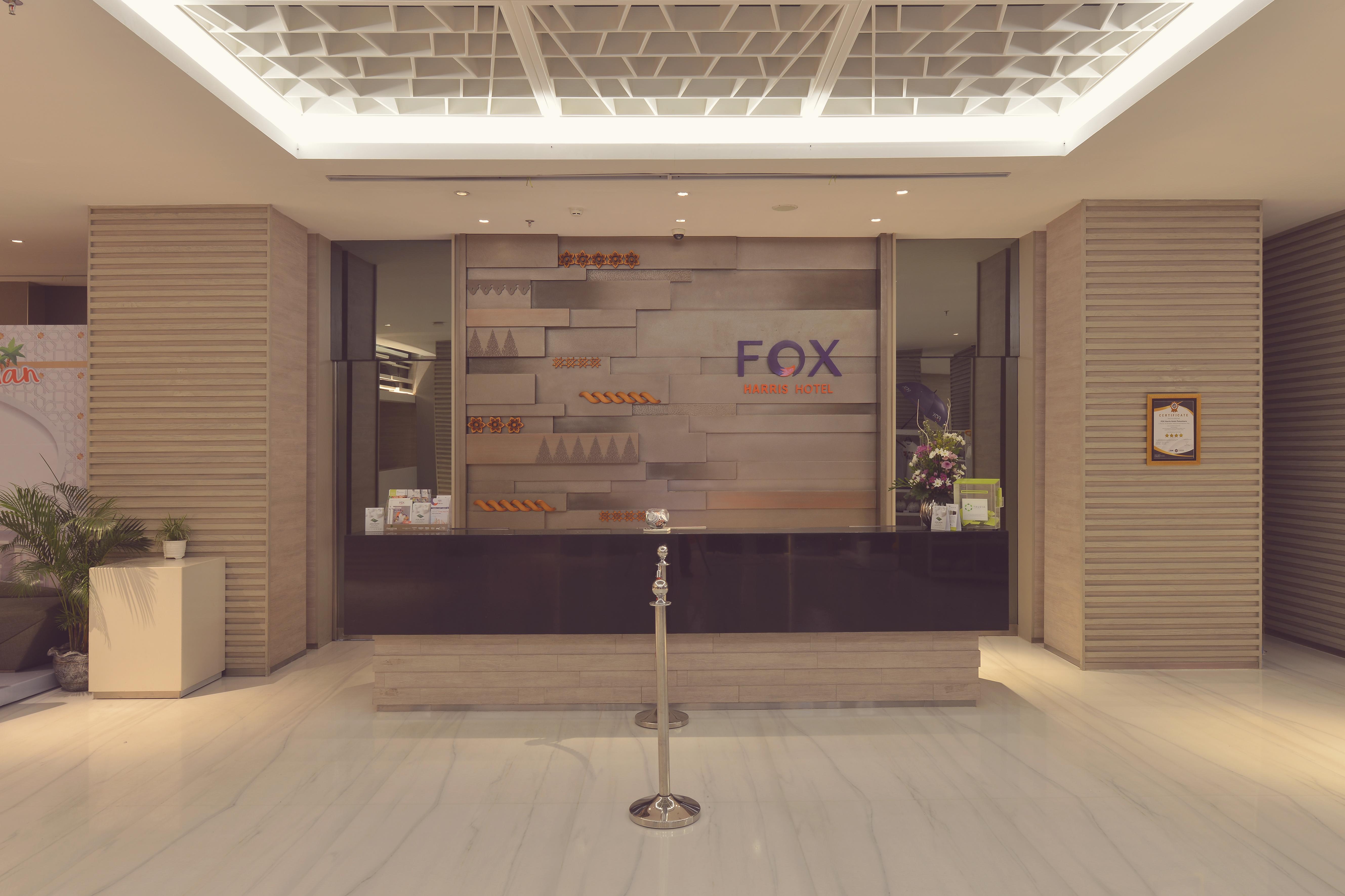 Fox Hotel Пеканбару Екстериор снимка