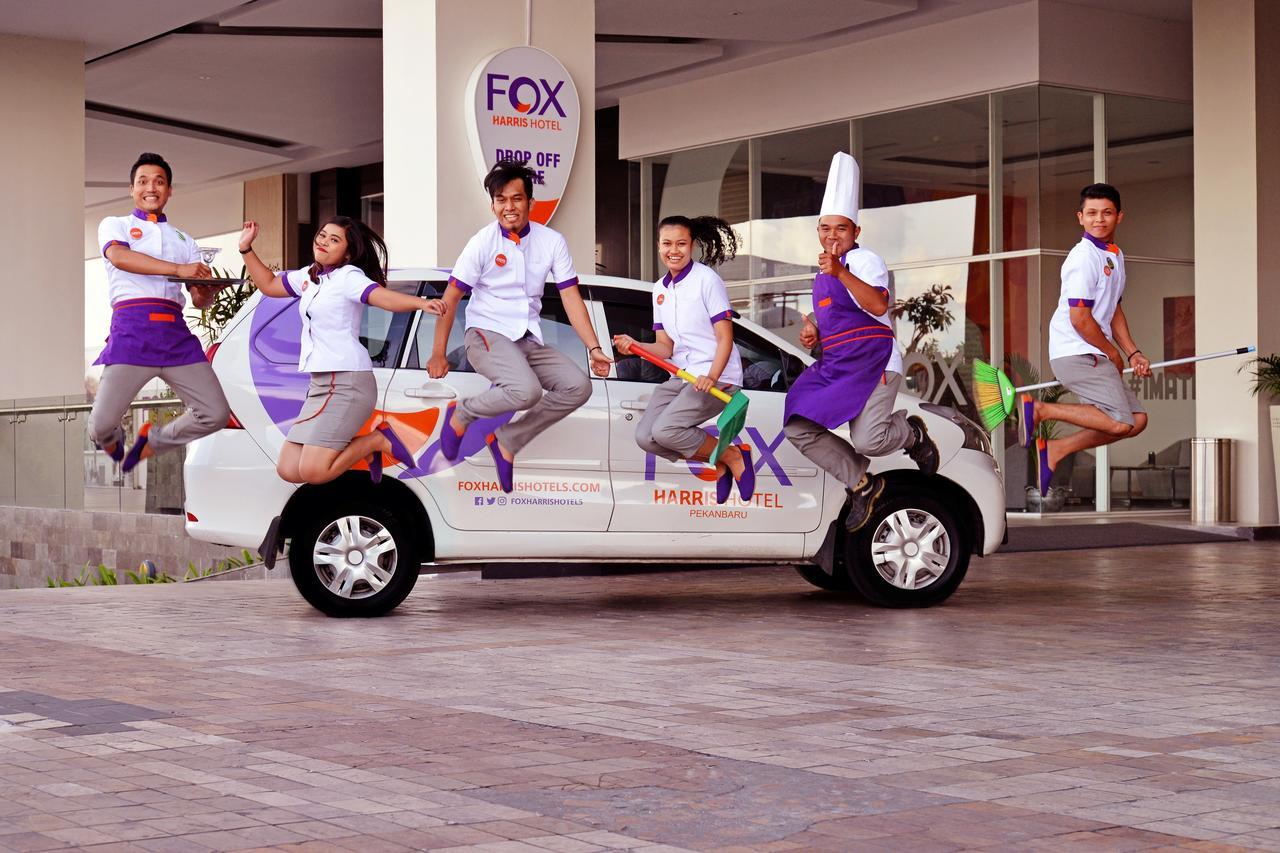Fox Hotel Пеканбару Екстериор снимка