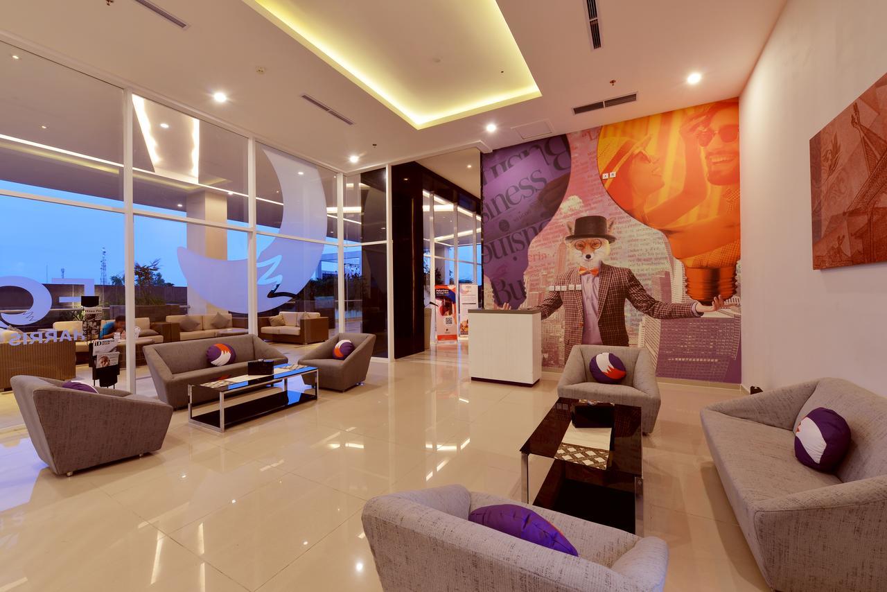 Fox Hotel Пеканбару Екстериор снимка